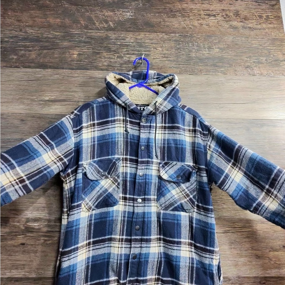 Authentic BTC Trading Co Navy and Beige Plaid Flannel Hooded Shirt Jacket - Picture 2 of 12